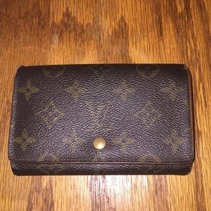 Authentic Louis Vuitton wallet